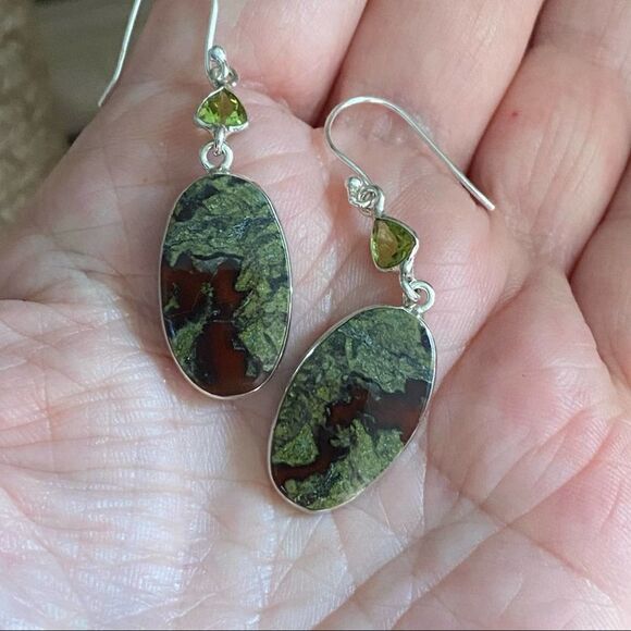 Dragon Blood & Peridot Sterling silver Earrings - Picture 4 of 7